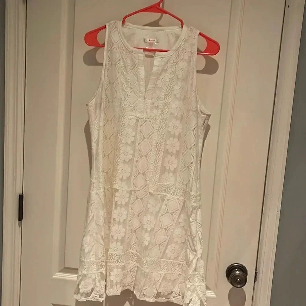 Perfect for Easter! Size large dress in cream lace by Esley